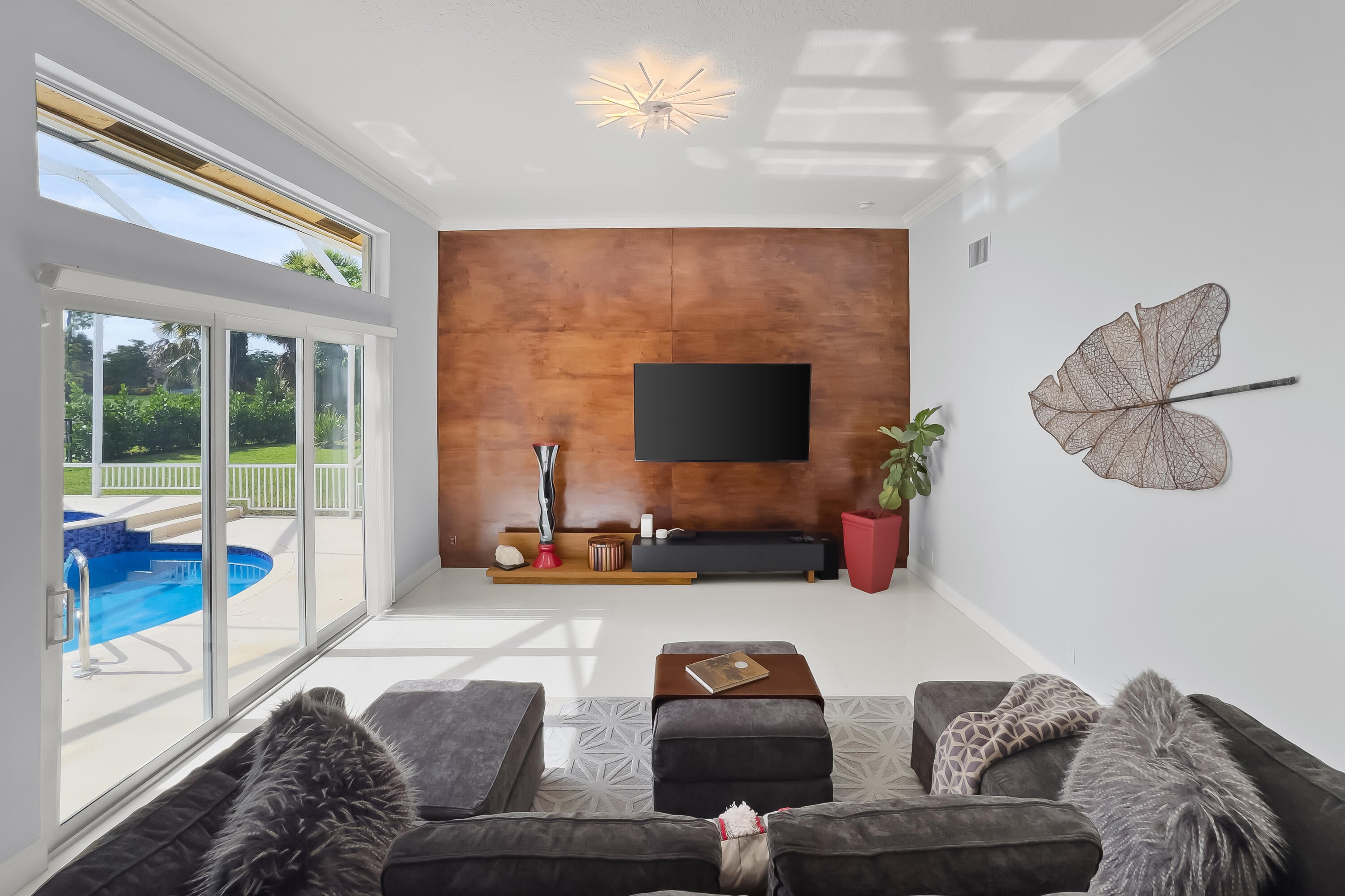 Properties 15622 CYPRESS PARK Drive