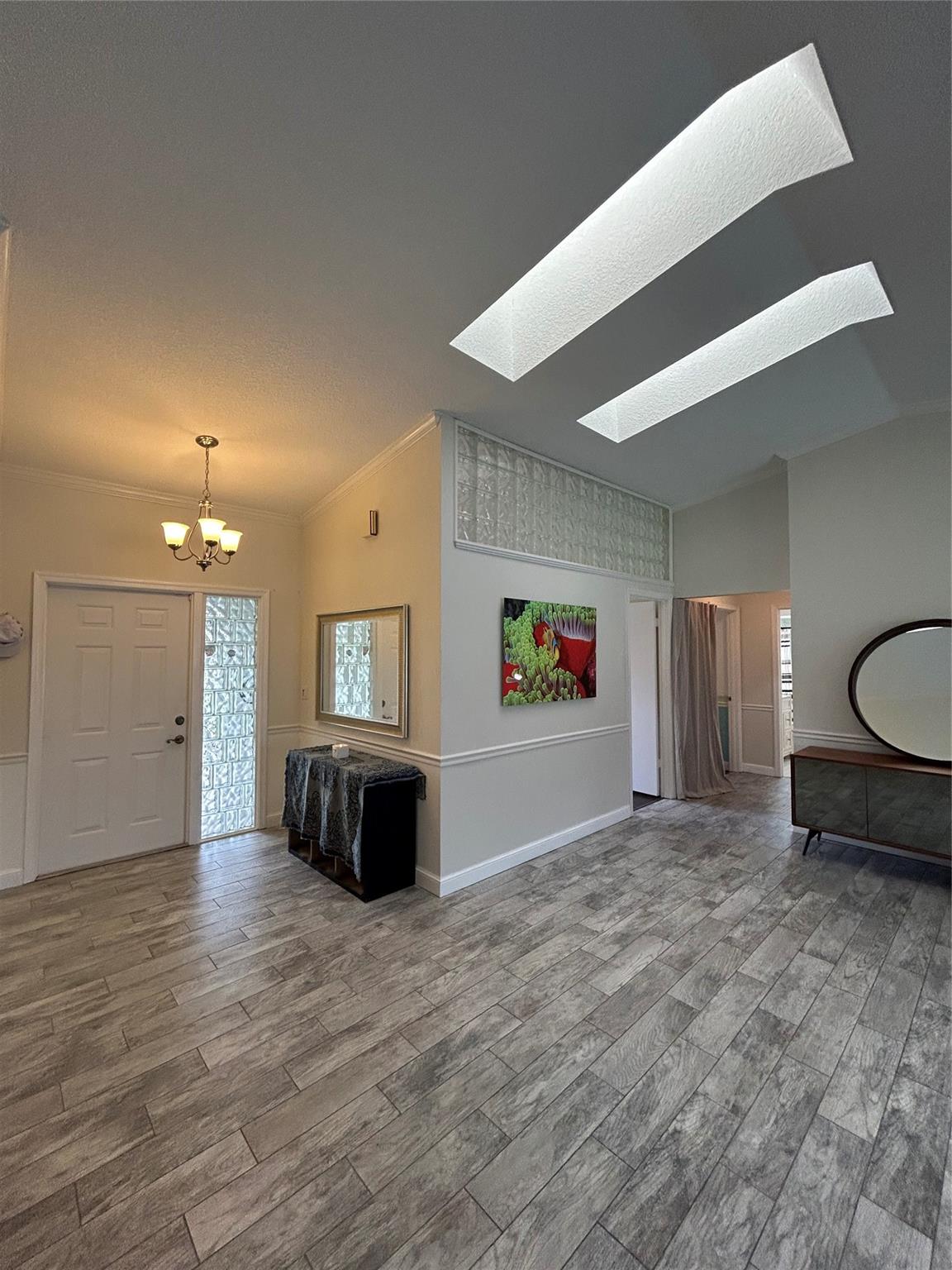 21910 Pine Trce