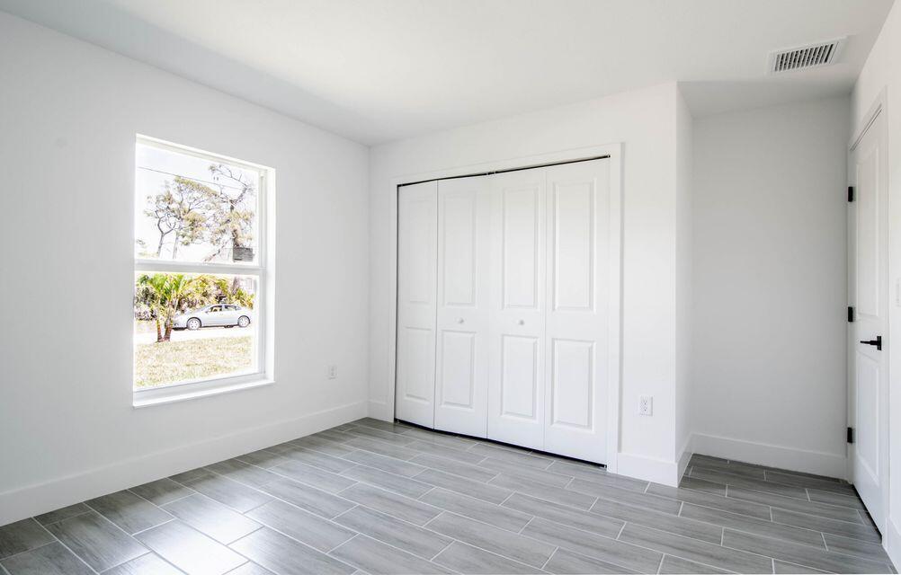 PORT CHARLOTTE SEC82 - Residential Lease