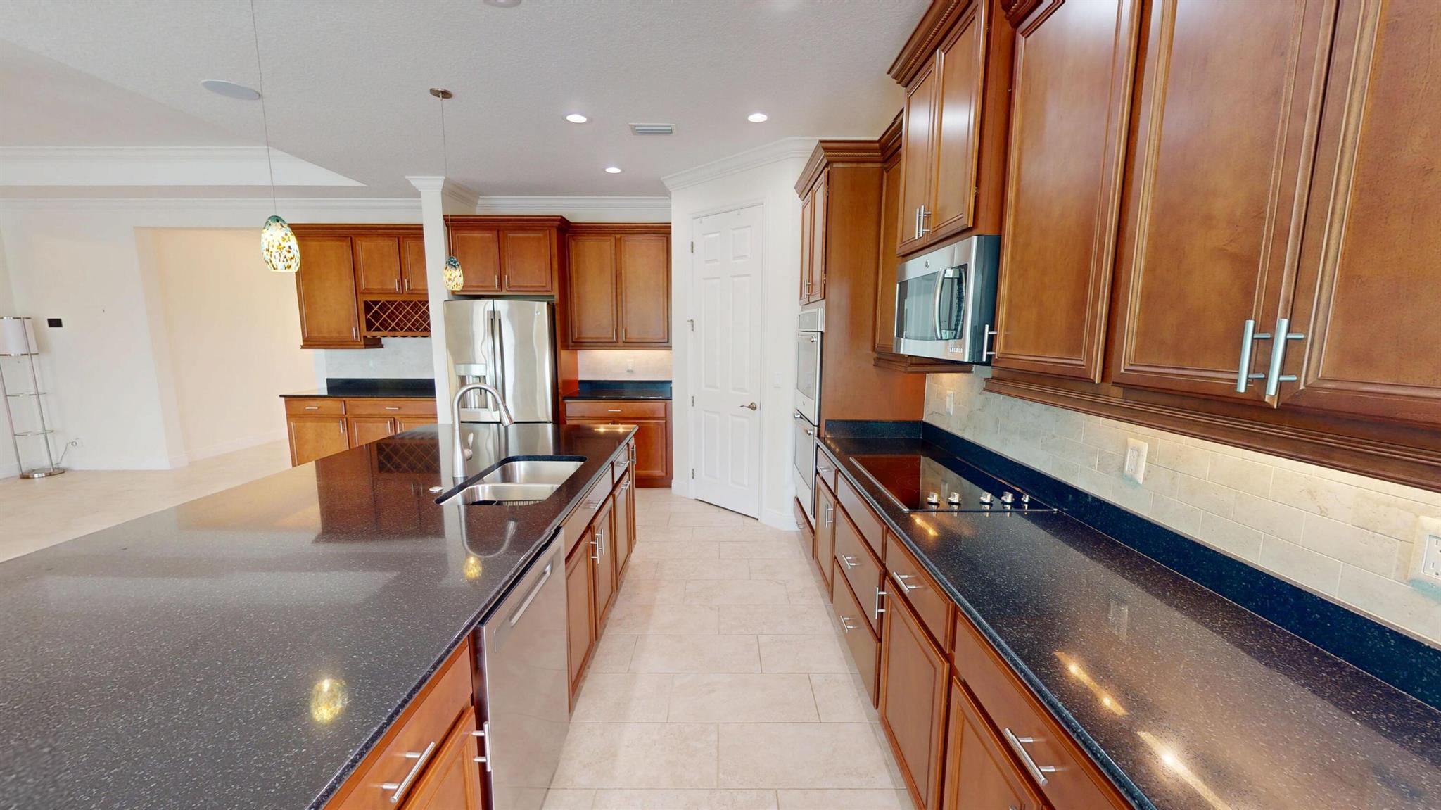 TRADITION PLAT NO 72 - Residential Lease
