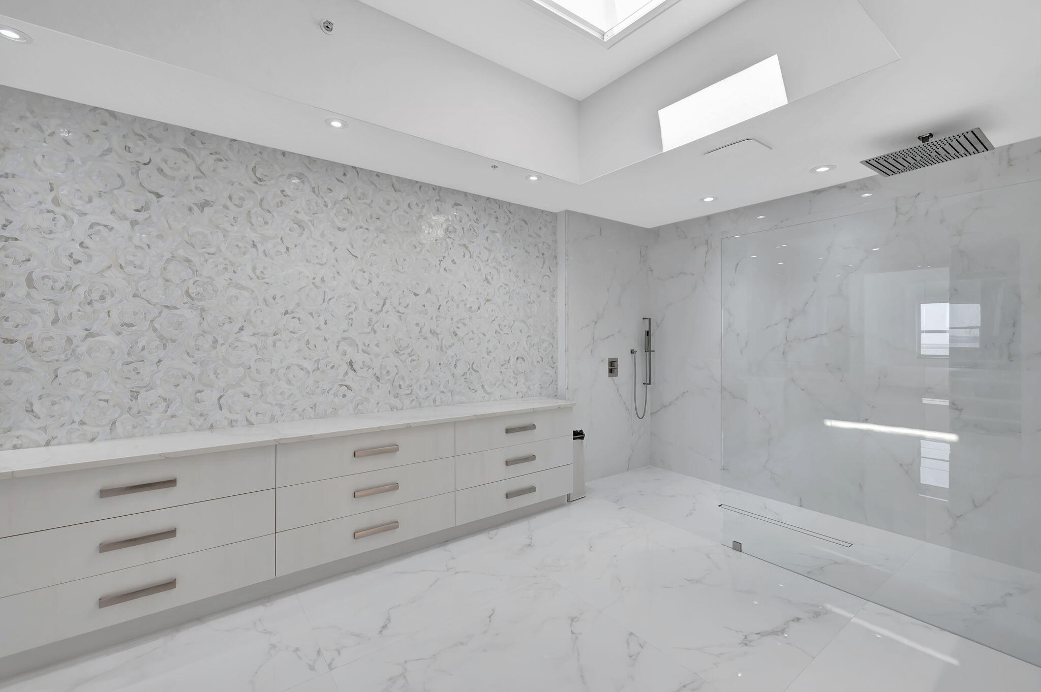 ORCHID BEACH - Residential