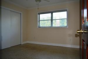 LAKE FLORESTA - Residential