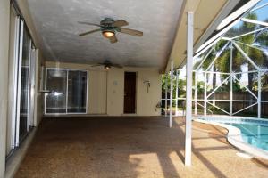 LAKE FLORESTA - Residential