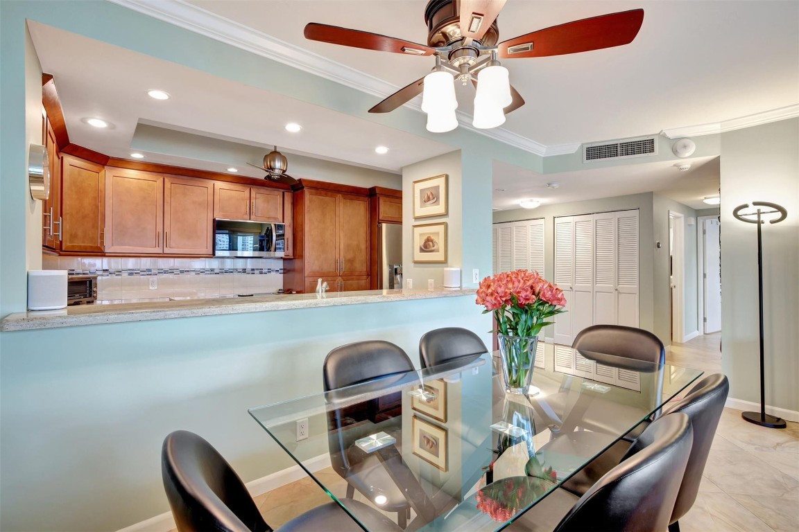 Coral Ridge Towers East - Residential