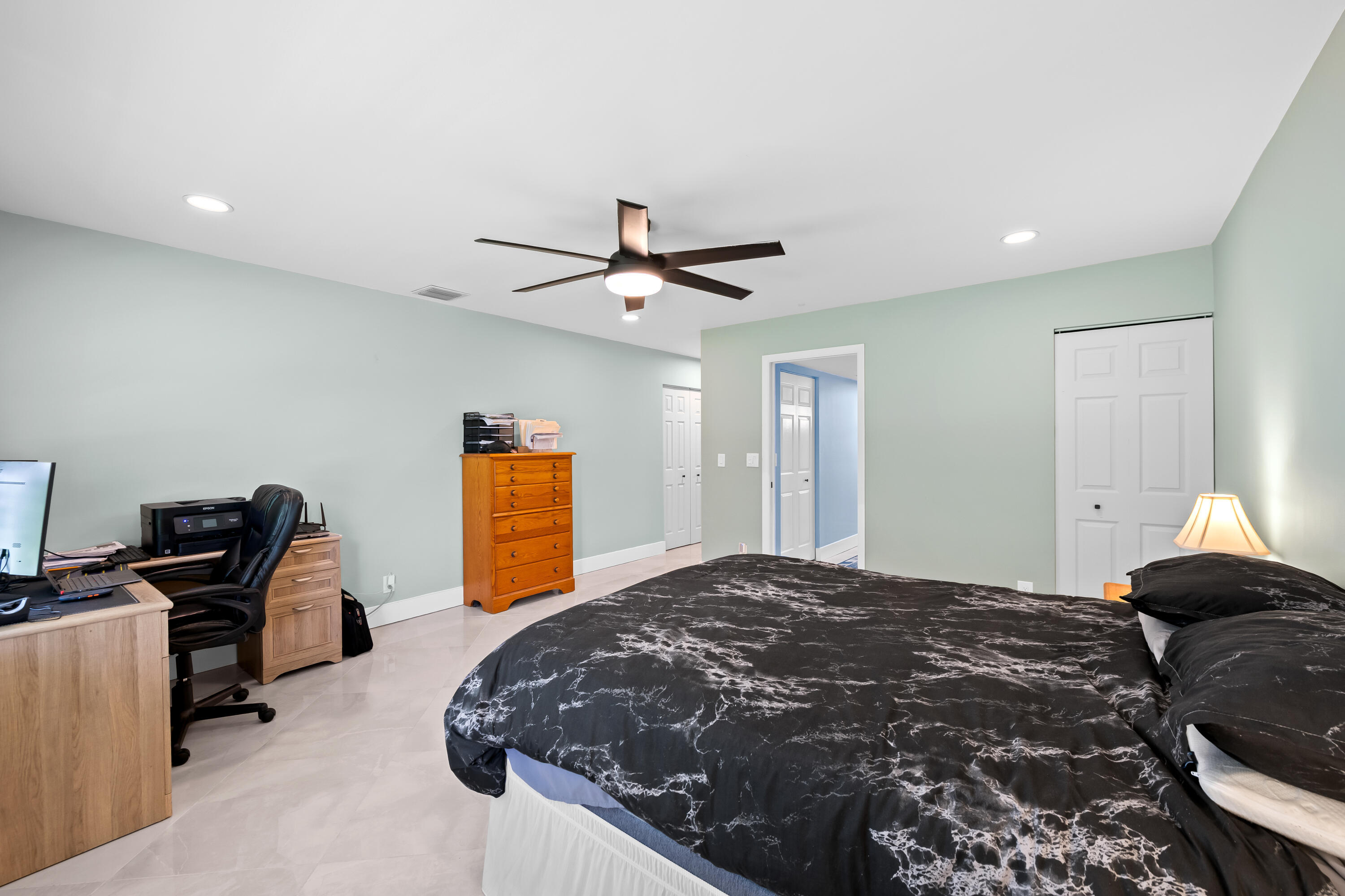HIGH POINT OF DELRAY WEST CONDO SEC 3 - Residential