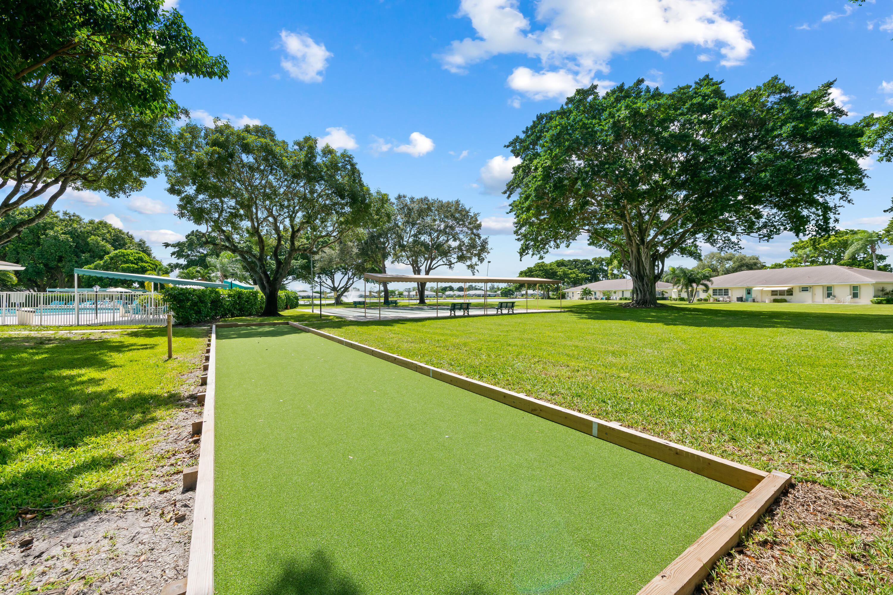 HIGH POINT OF DELRAY WEST CONDO SEC 3 - Residential