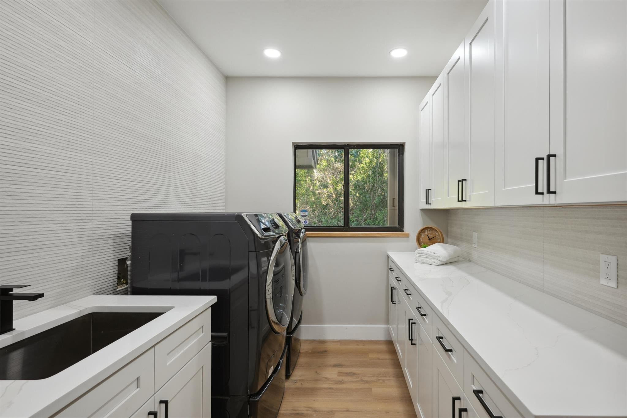 SEMINOLE SHORES - Residential