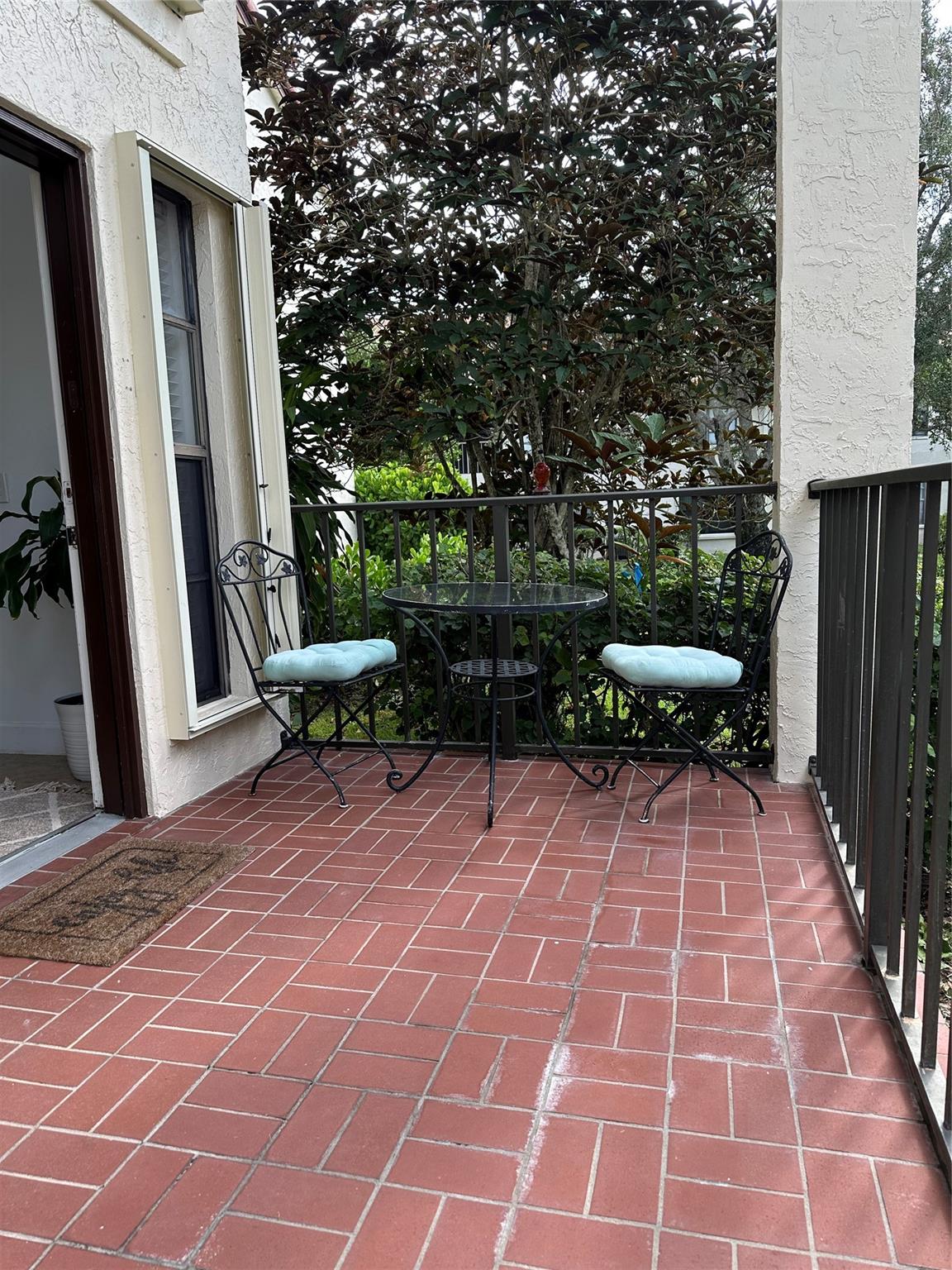 Lucerne Park Condo 01-15 - Residential Lease