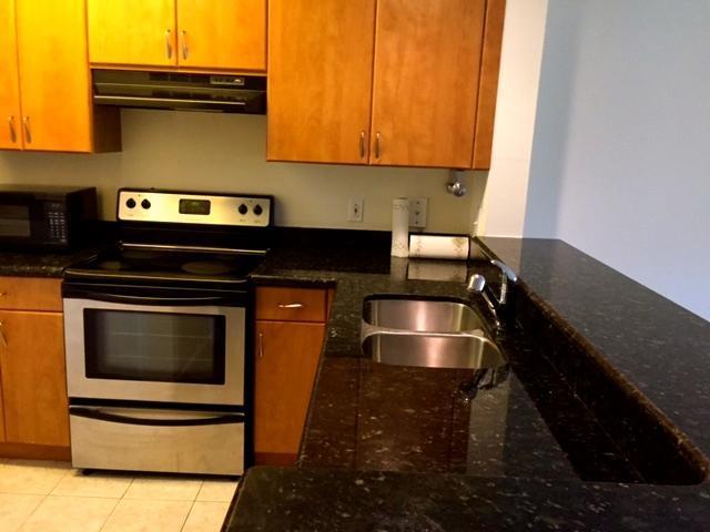 PALM LAKE CONDO - Residential Lease