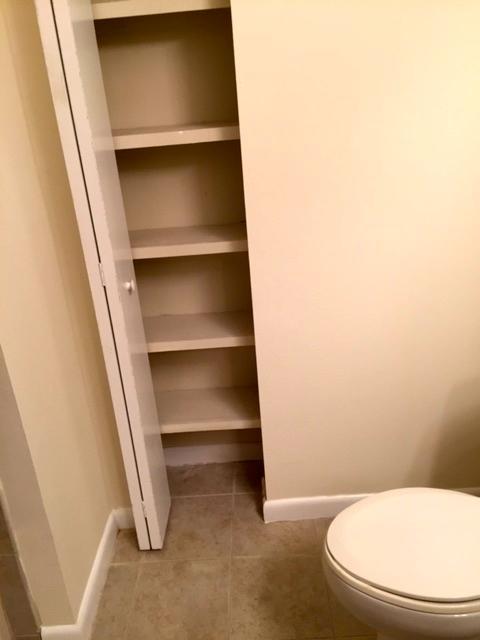 PALM LAKE CONDO - Residential Lease