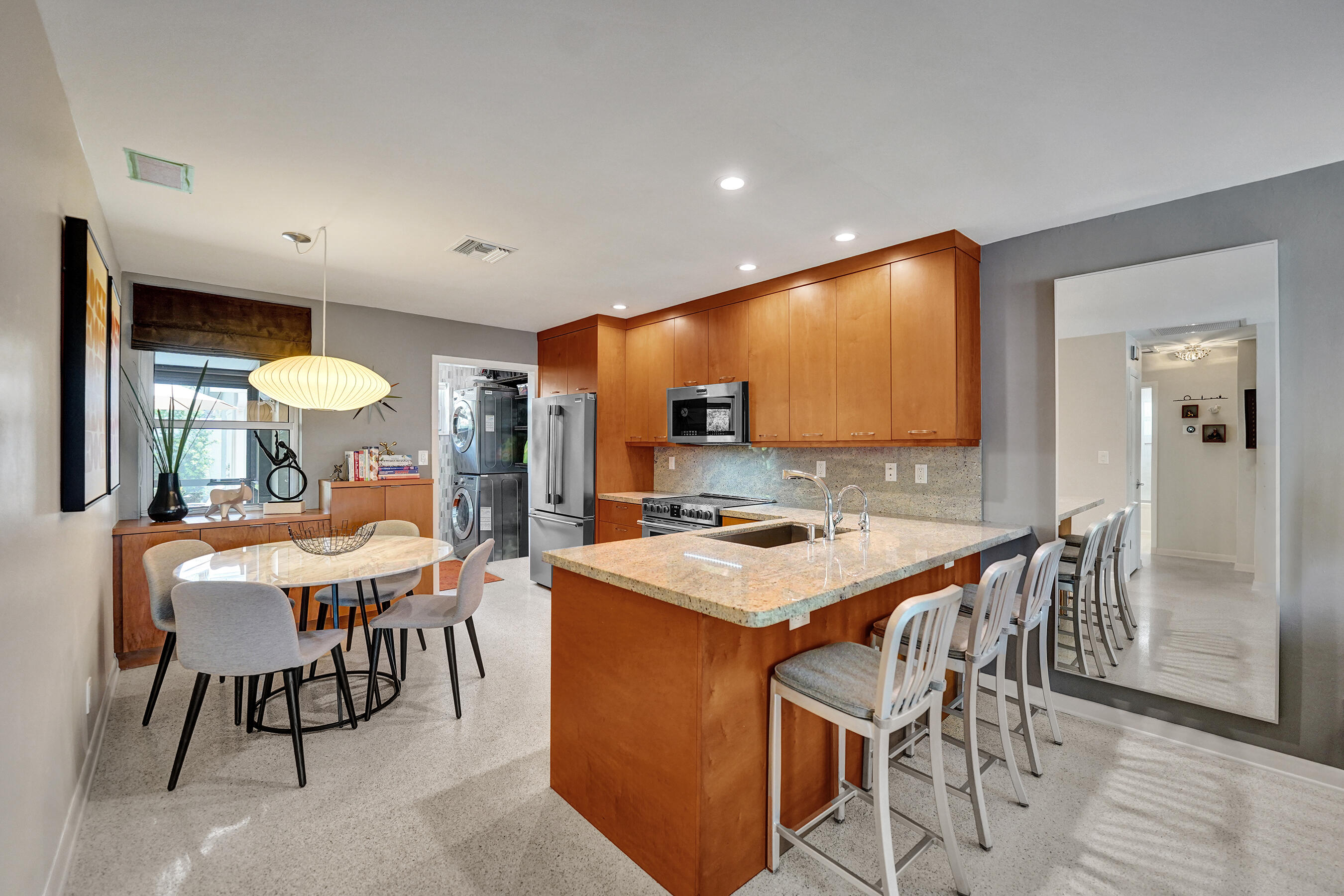 AMADALE - Residential Income