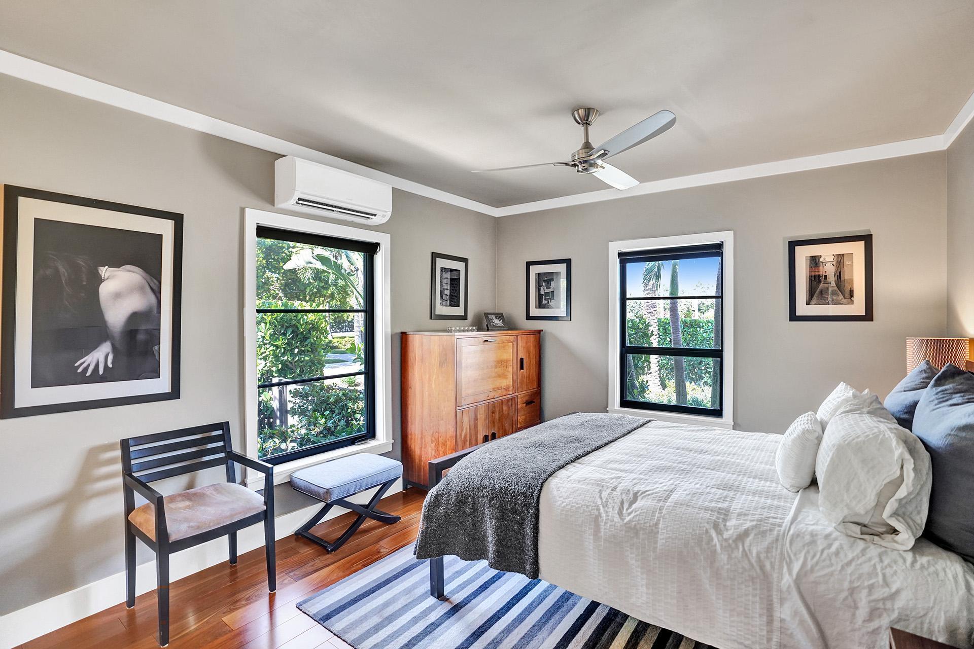 OLD SCHOOL SQUARE HISTORI - Residential