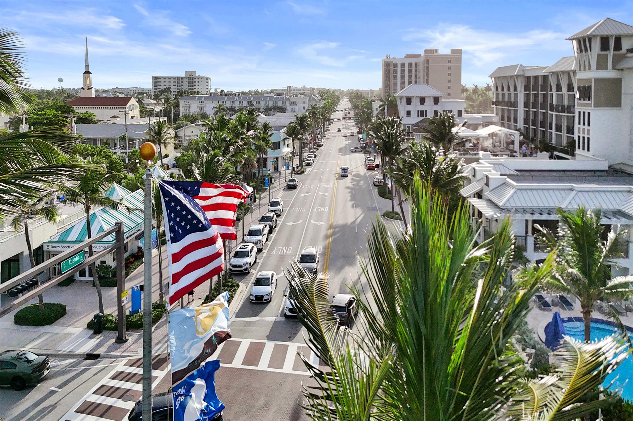 OLD SCHOOL SQUARE HISTORI - Residential