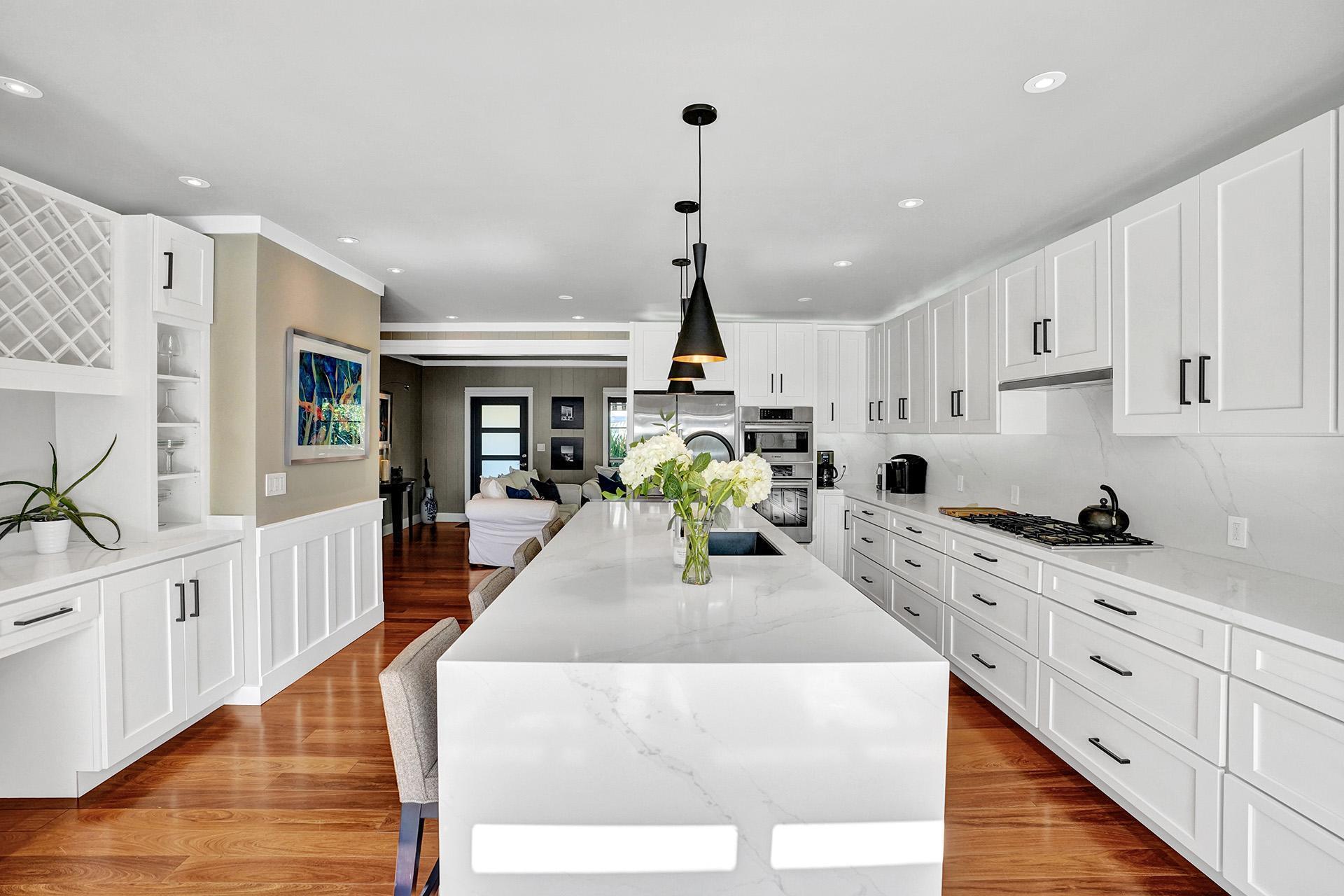 OLD SCHOOL SQUARE HISTORI - Residential