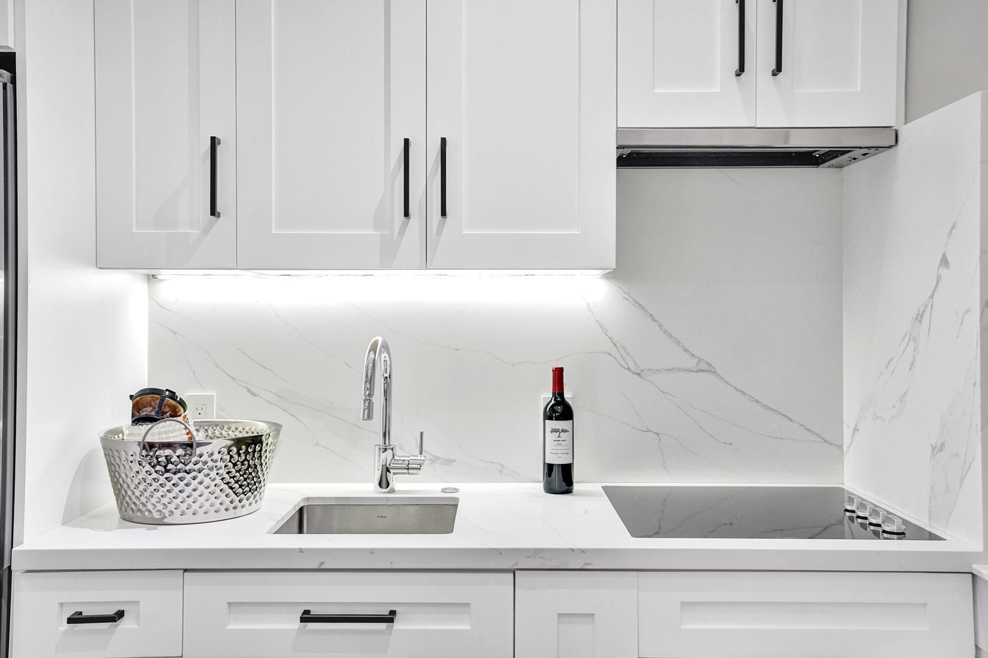 OLD SCHOOL SQUARE HISTORI - Residential