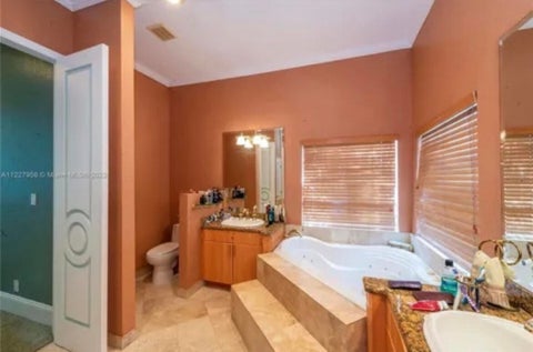 Tiny photo for 423 NE 3rd Street, Pompano Beach, FL 33060 (MLS # B26049767)