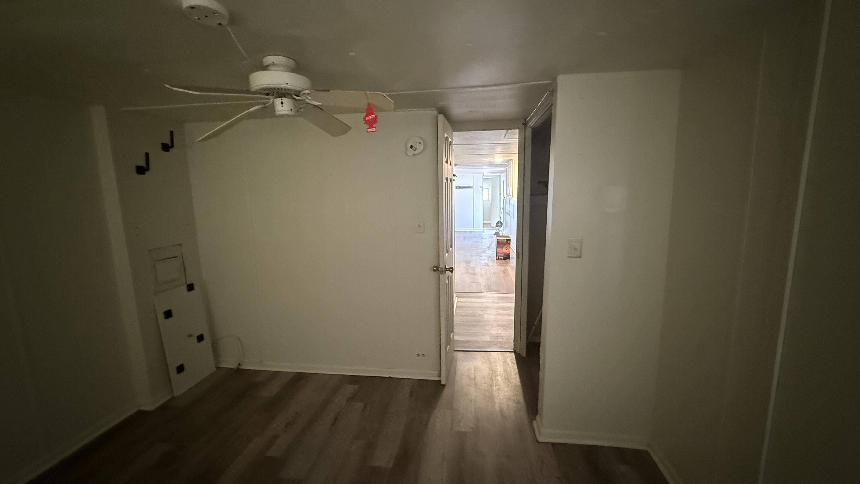 RIDGEWAY - Residential