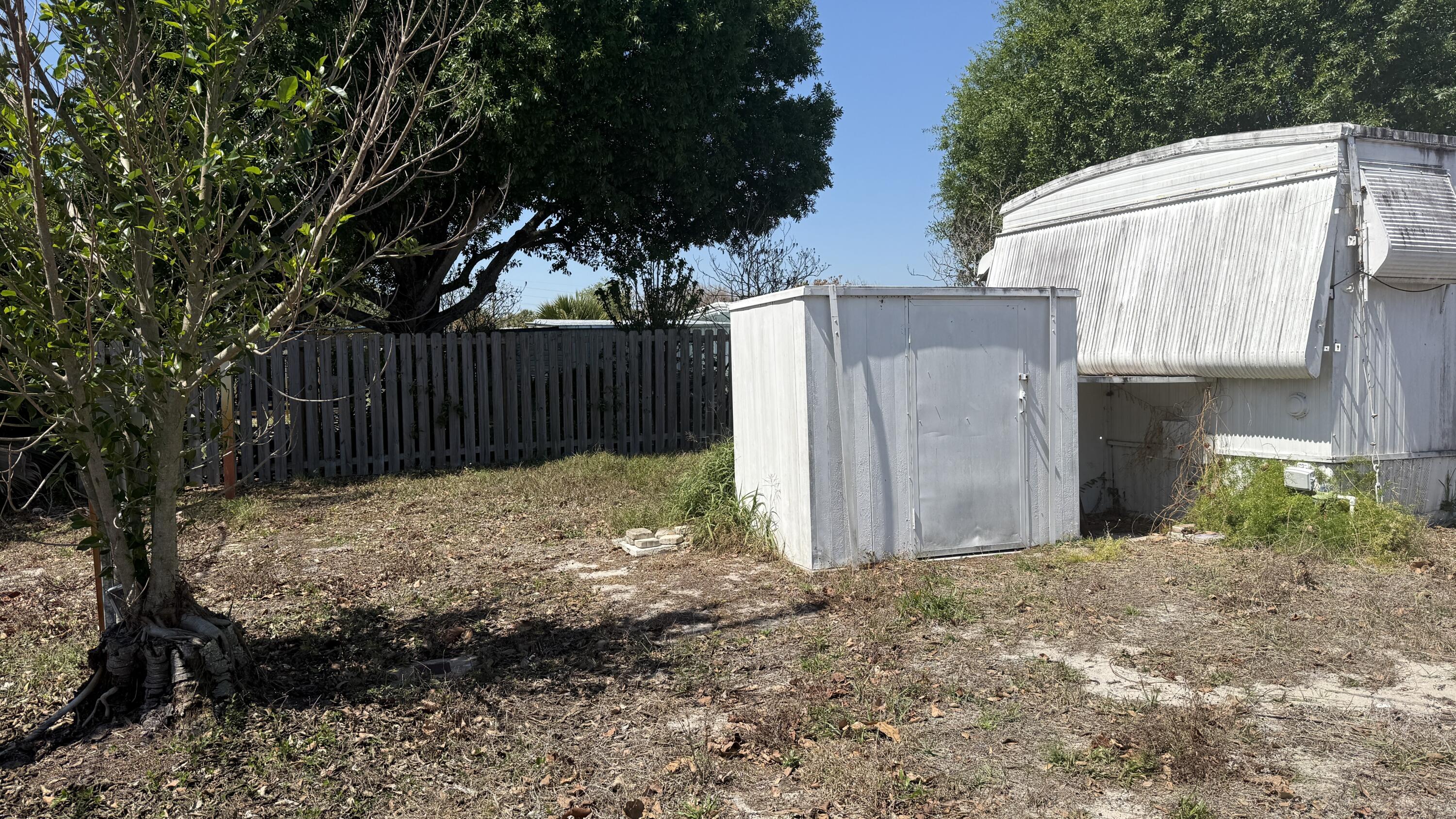 RIDGEWAY - Residential