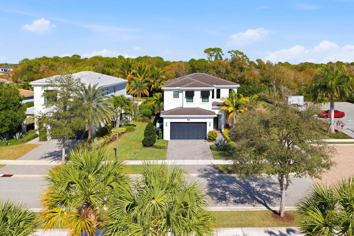 ARTISTRY - Residential