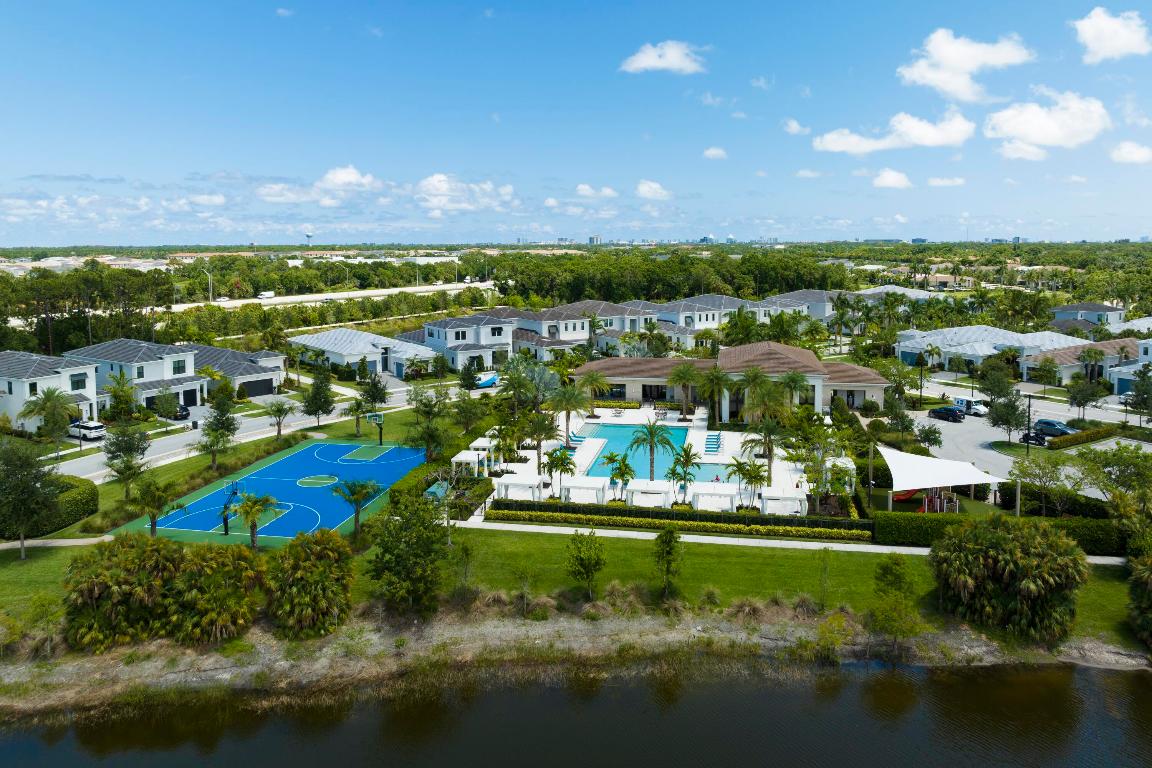 ARTISTRY - Residential