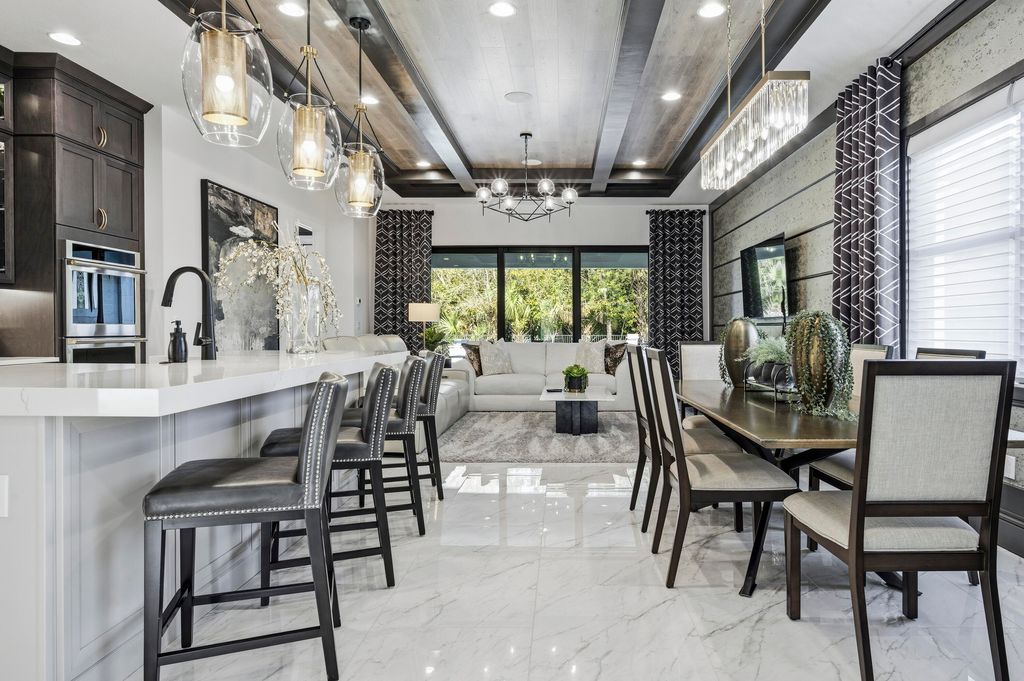 Photo of 5537 Renoir Place, Palm Beach Gardens, FL 33418 (MLS # R11153437)