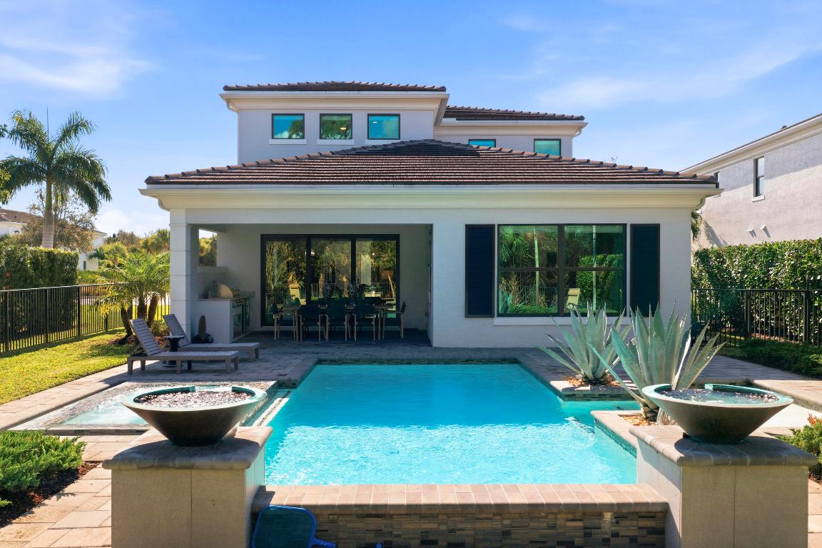 ARTISTRY - Residential