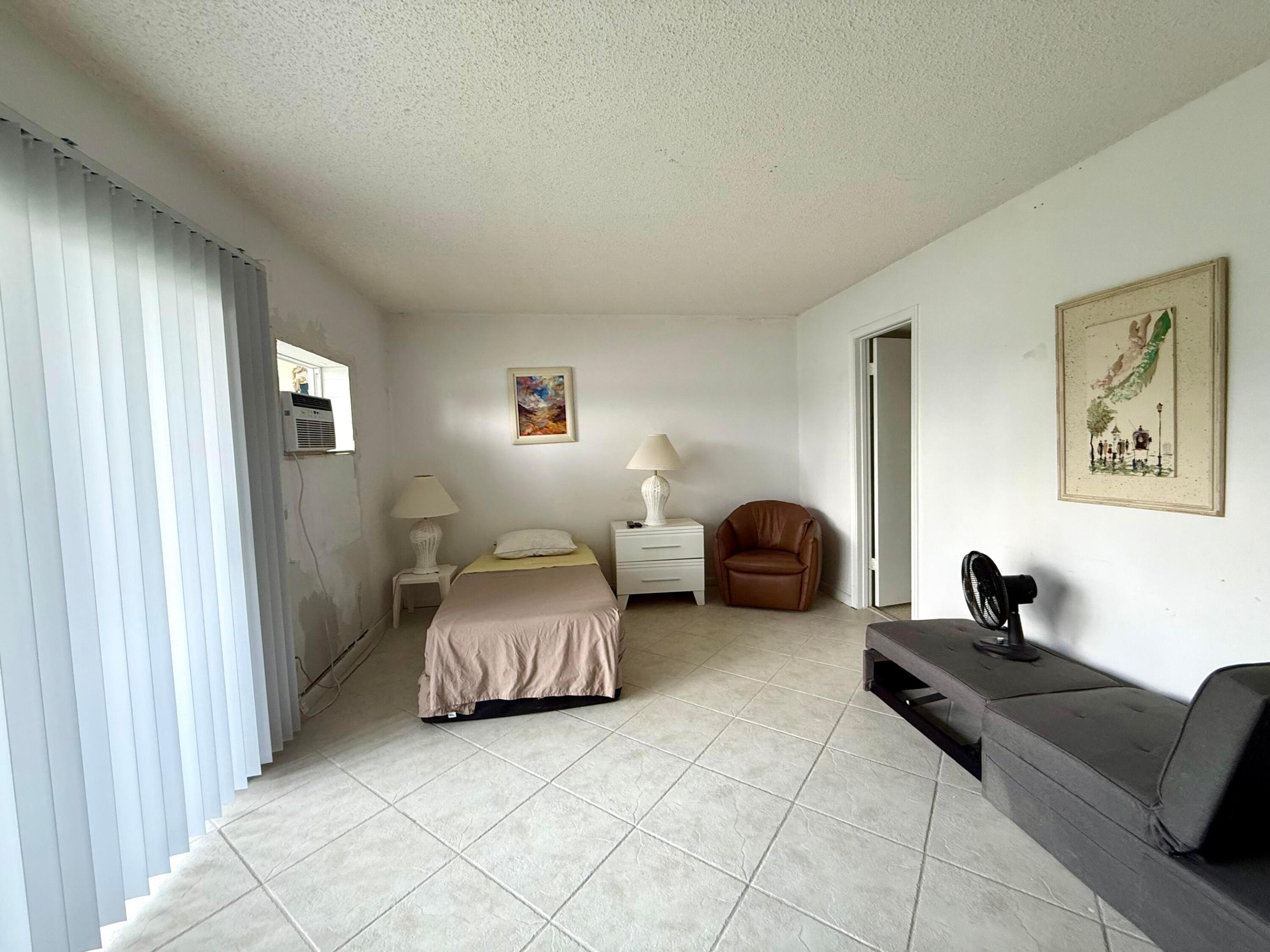 CHATHAM CONDOS - Residential