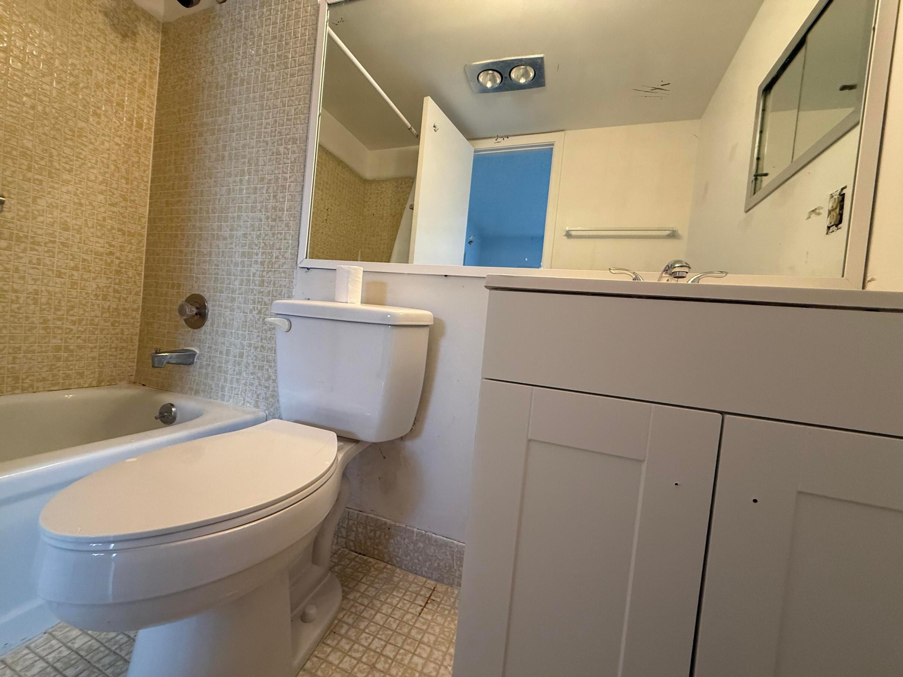 CHATHAM CONDOS - Residential
