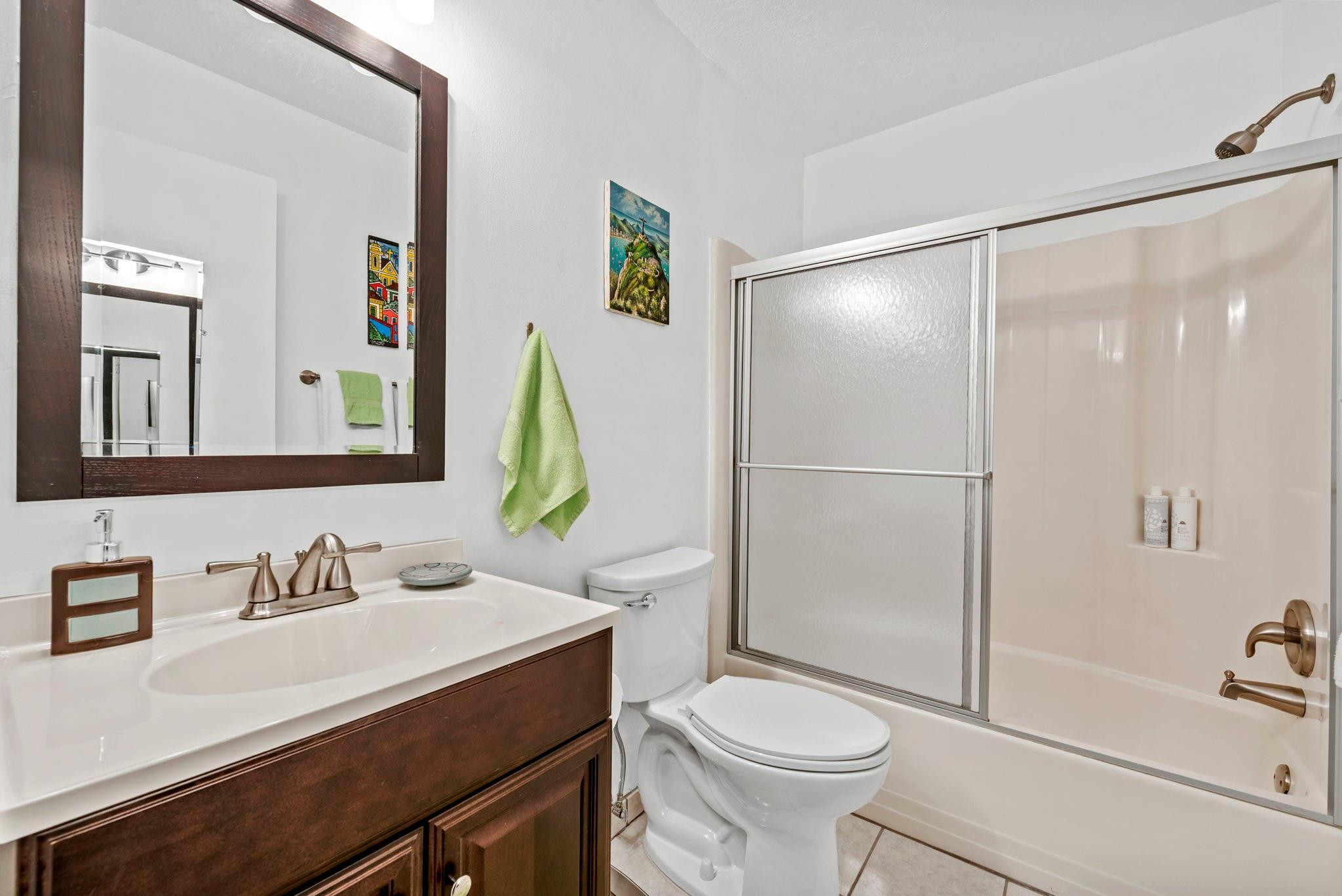 cobble east condo - Residential