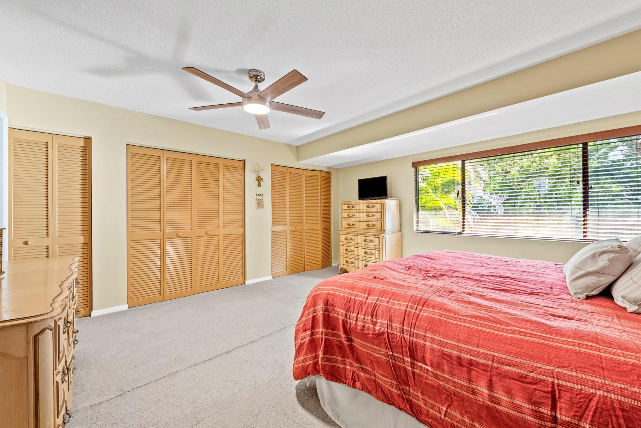 cobble east condo - Residential