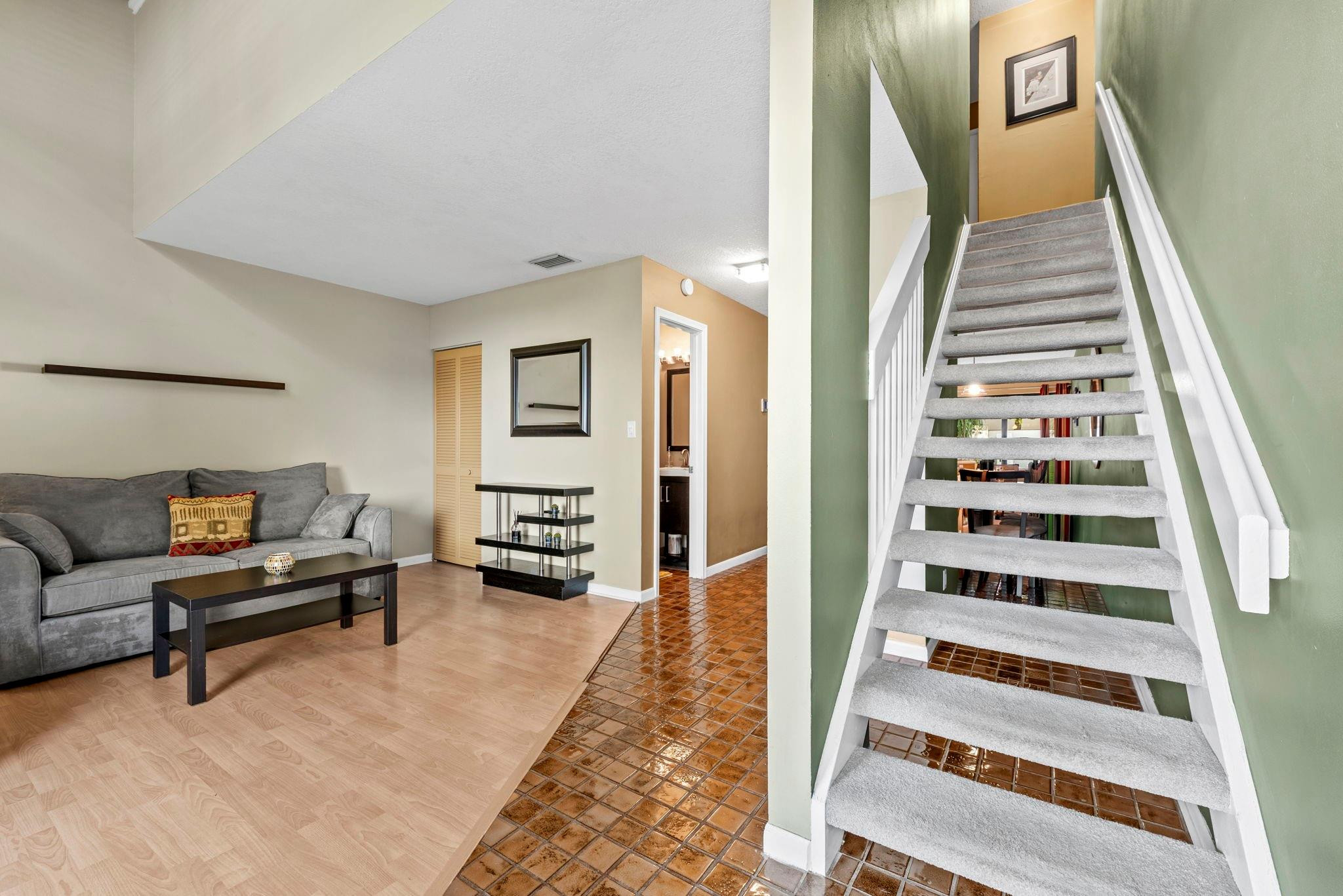 cobble east condo - Residential