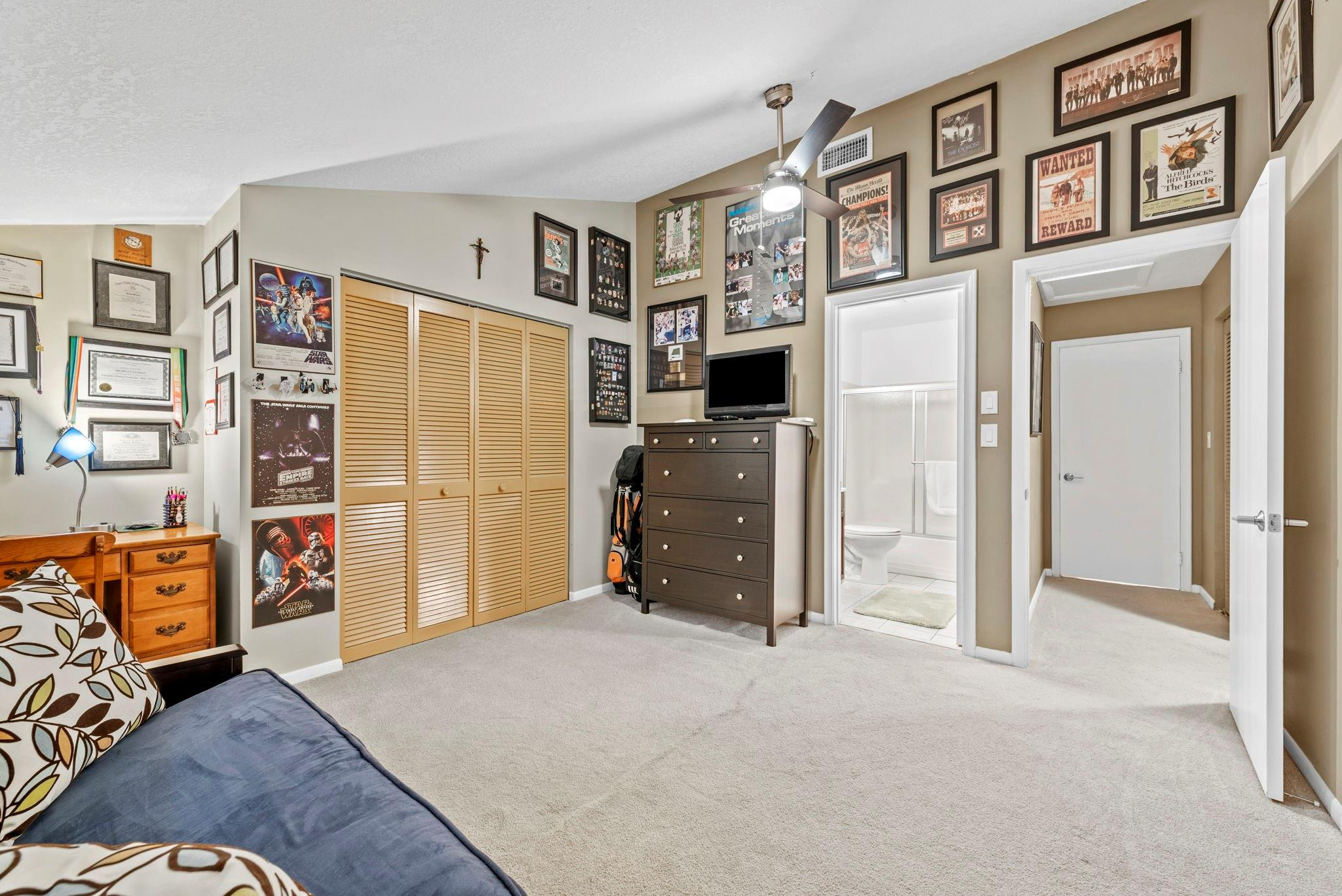 cobble east condo - Residential