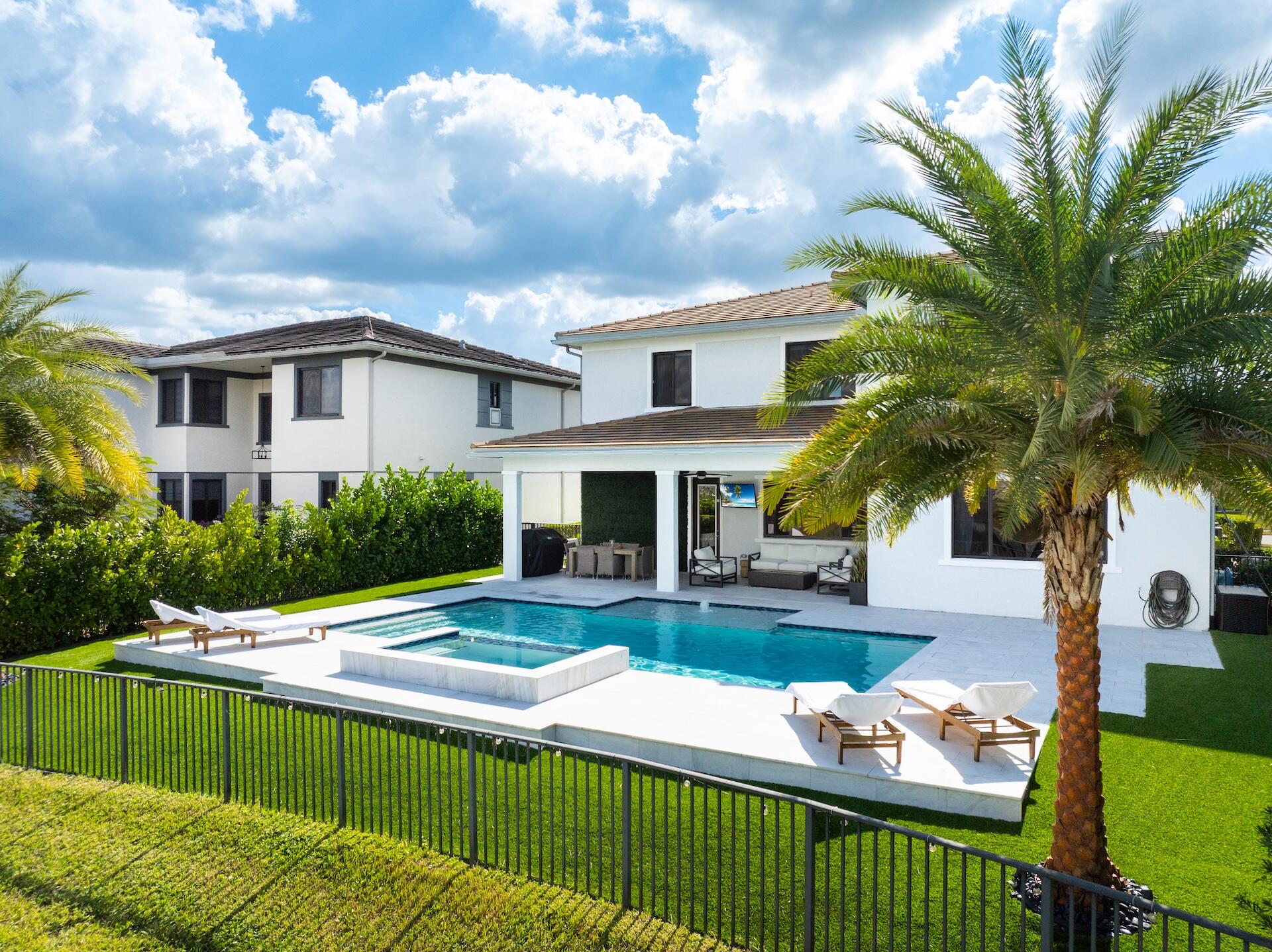 Triple H Ranch, Cascata a - Residential