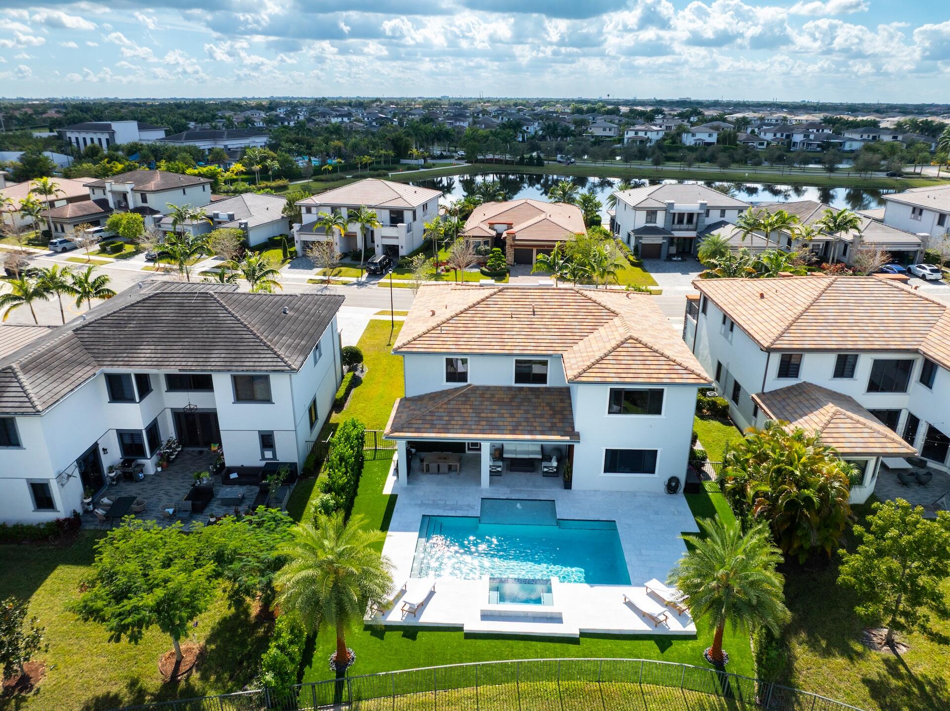 Triple H Ranch, Cascata a - Residential