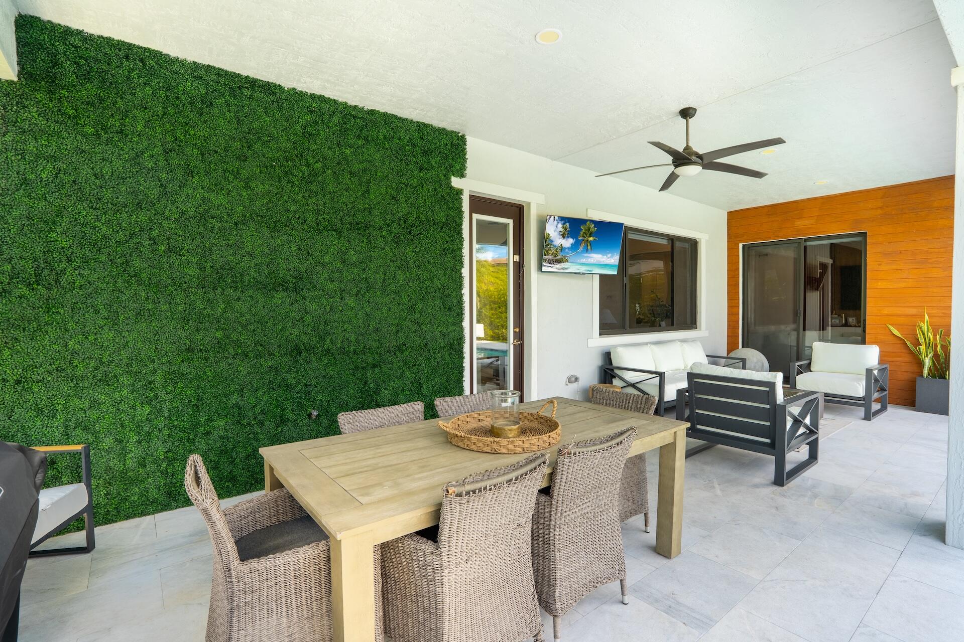 Triple H Ranch, Cascata a - Residential