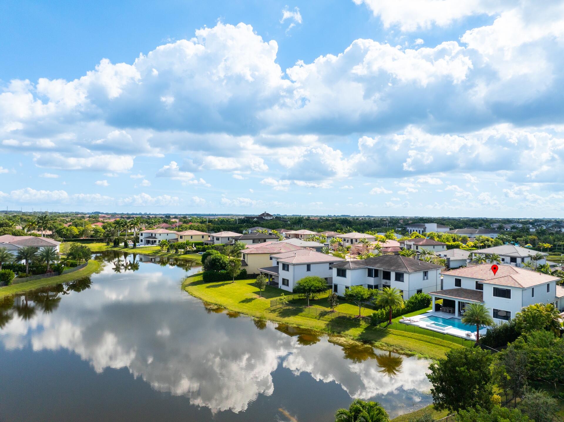 Triple H Ranch, Cascata a - Residential