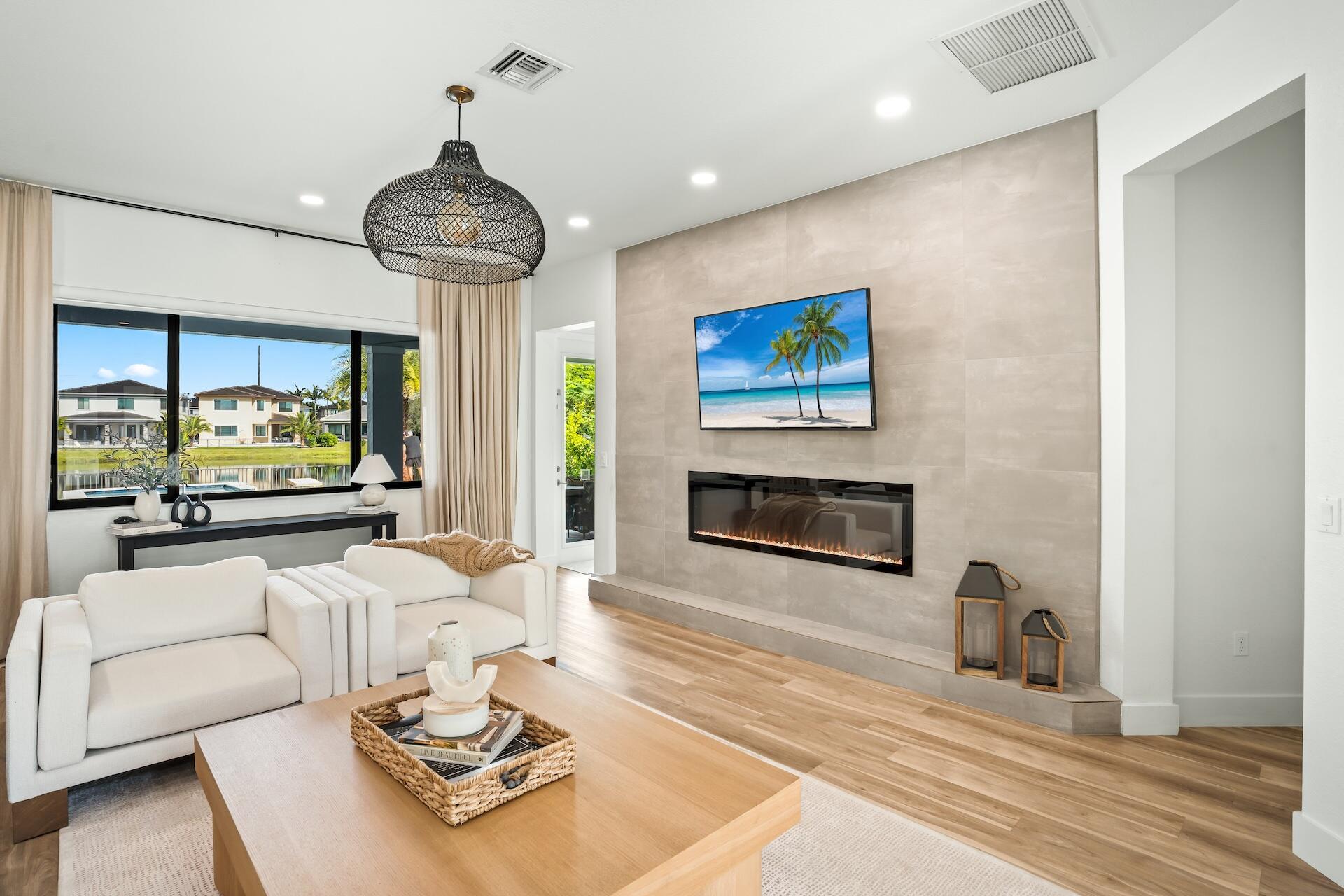 Triple H Ranch, Cascata a - Residential