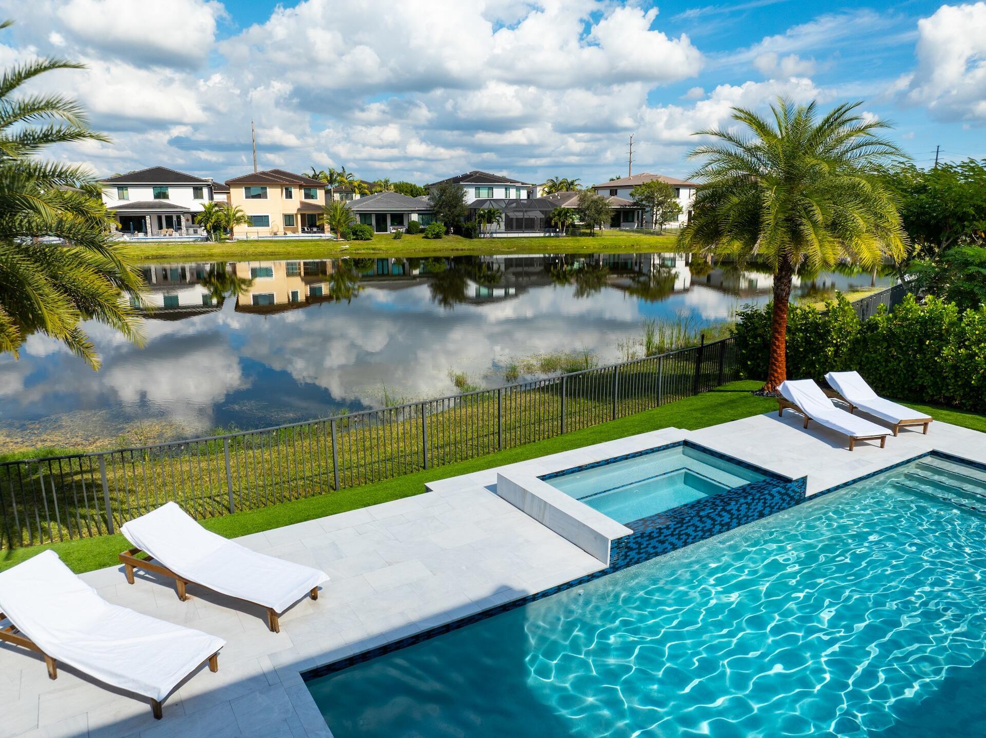 Triple H Ranch, Cascata a - Residential