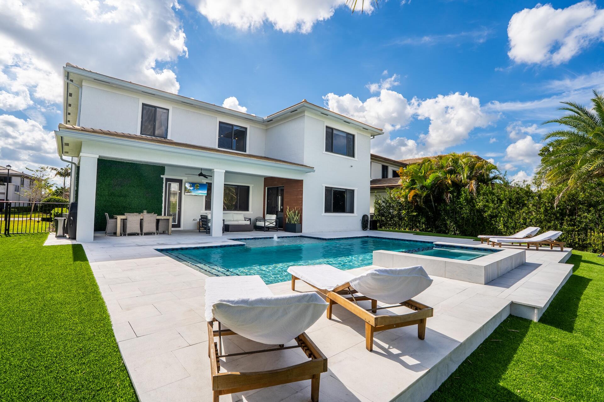 Triple H Ranch, Cascata a - Residential