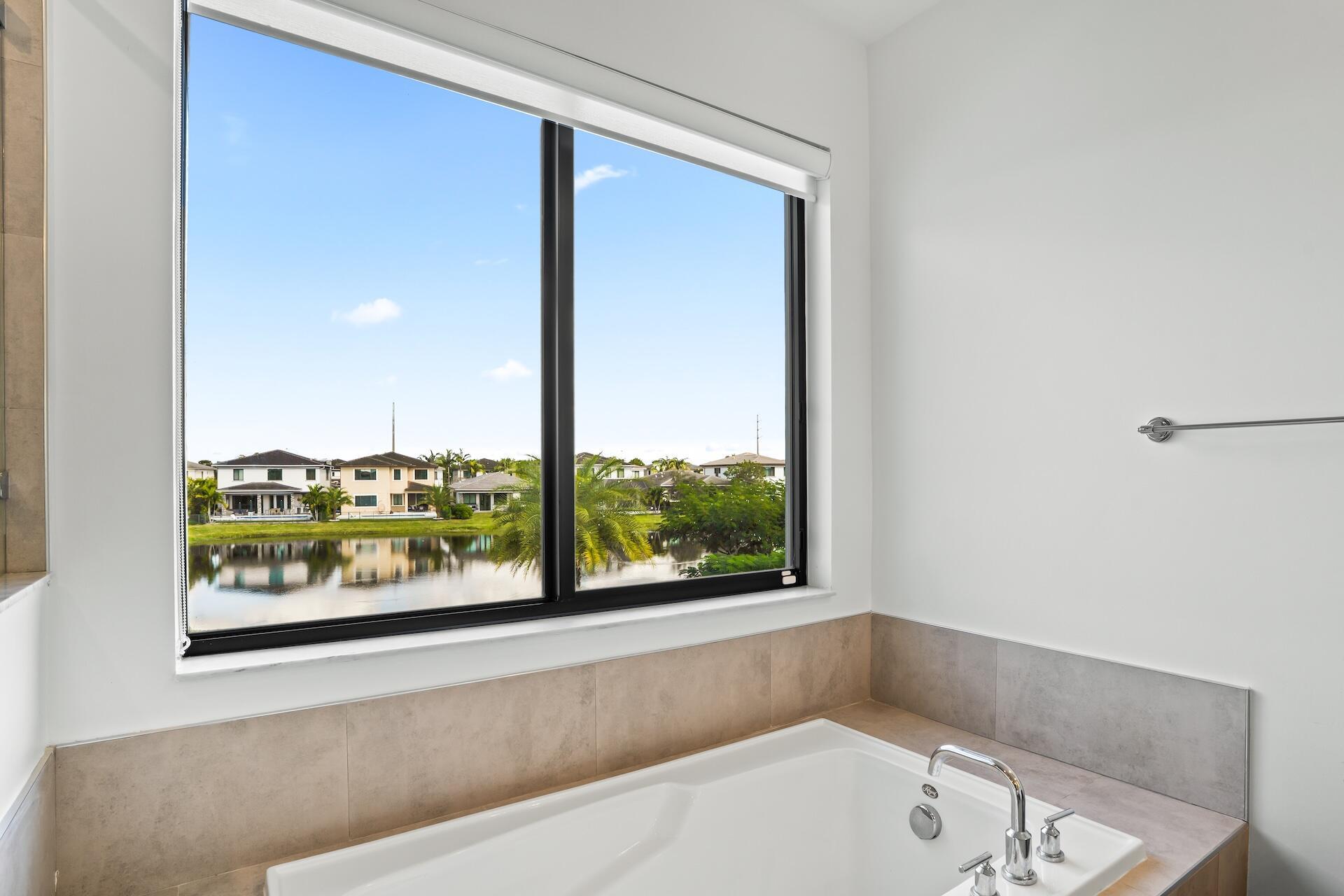 Triple H Ranch, Cascata a - Residential