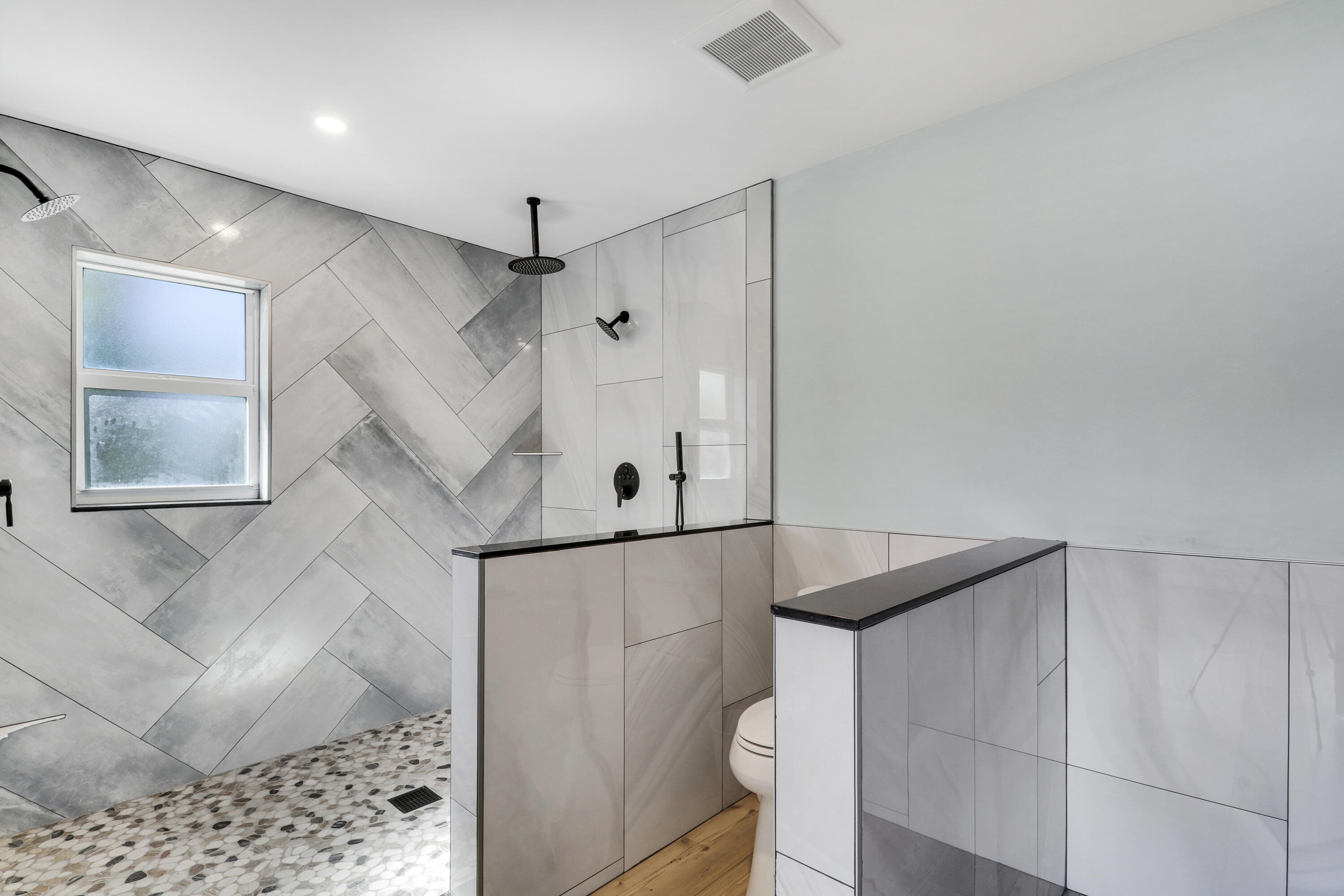 COVE POINT - Residential