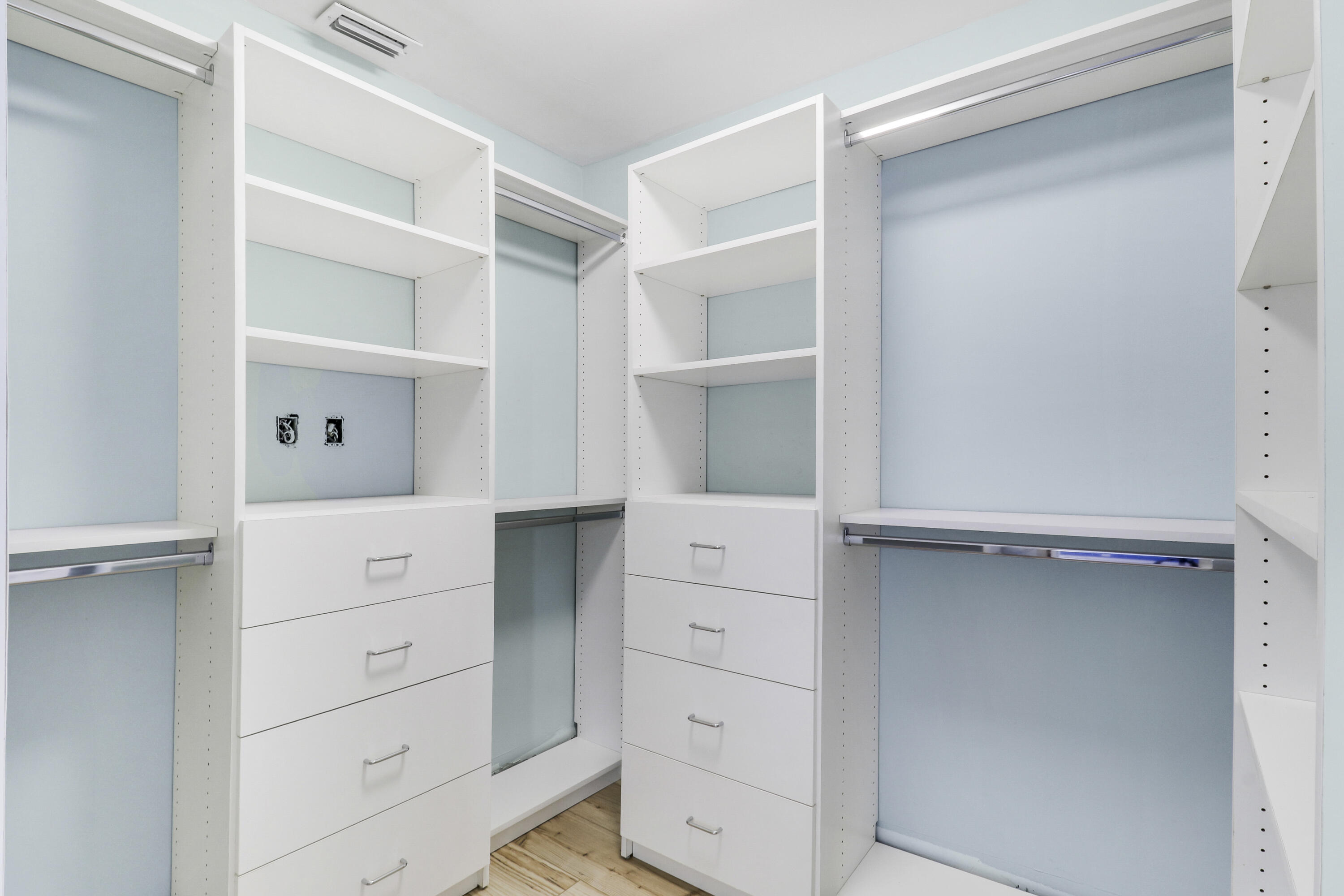 COVE POINT - Residential