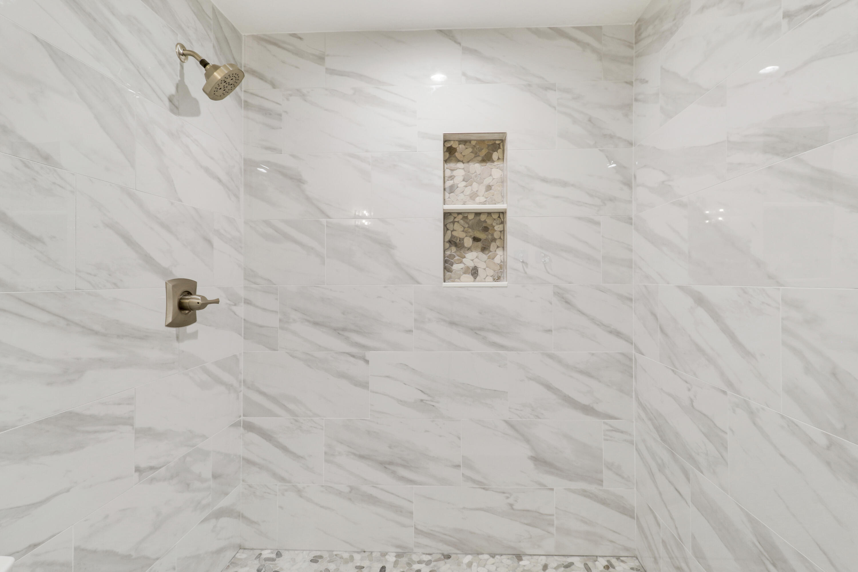 COVE POINT - Residential