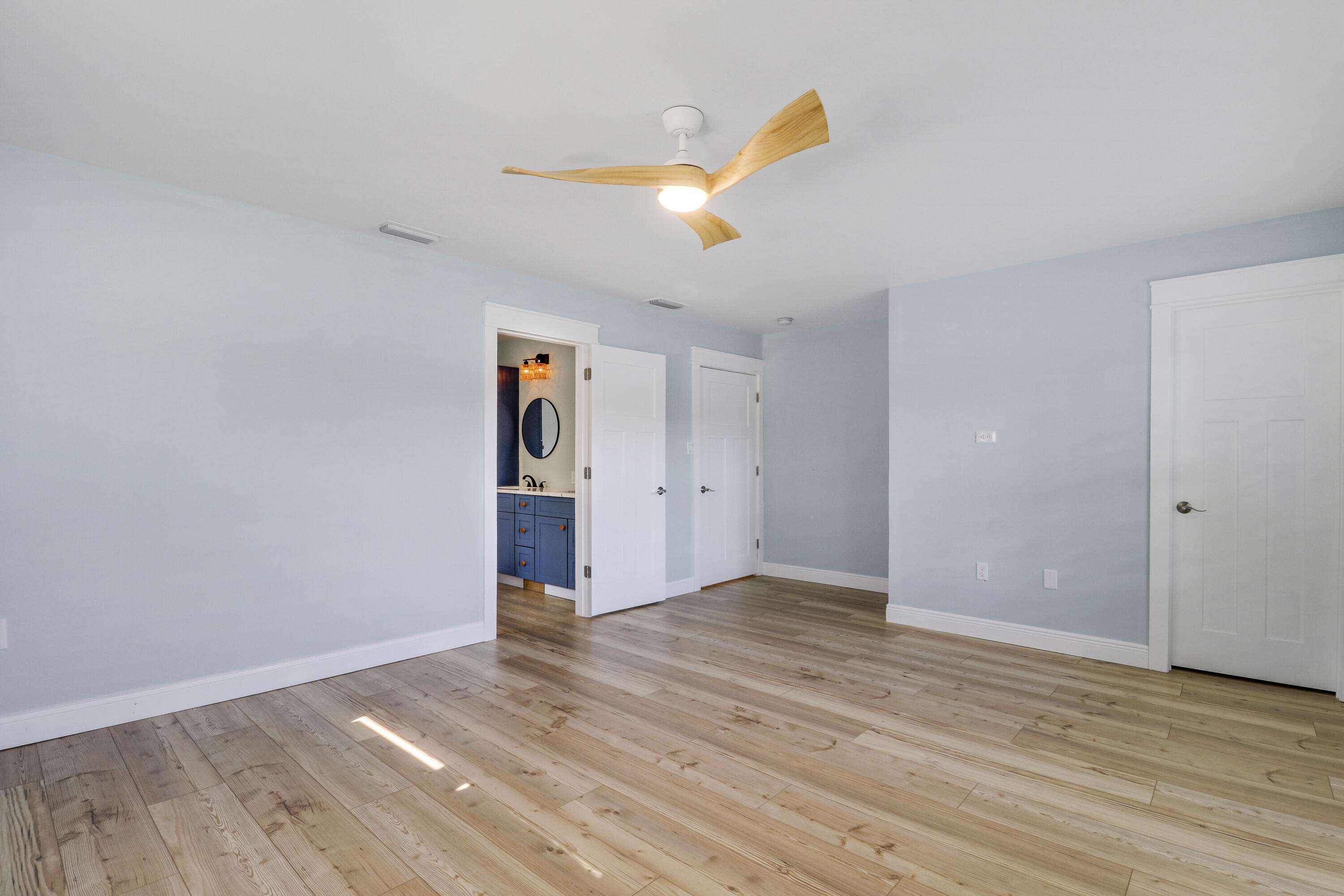 COVE POINT - Residential