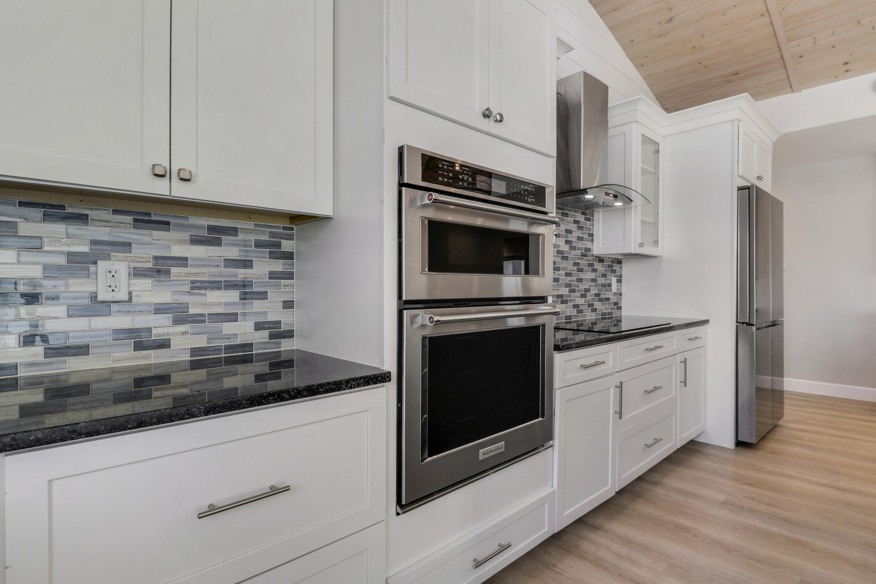 COVE POINT - Residential