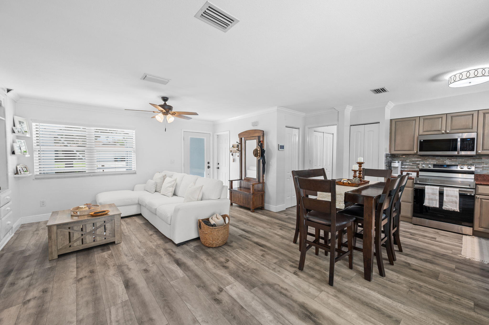PORT ST LUCIE SECTION 2 - Residential