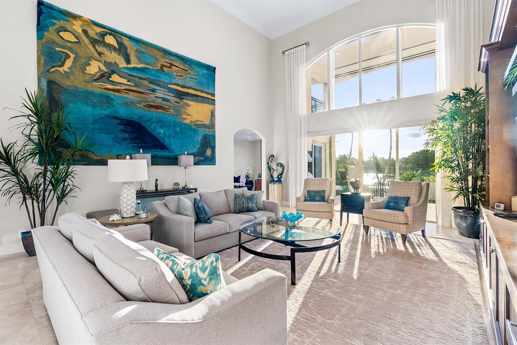 ADMIRALS COVE - Residential