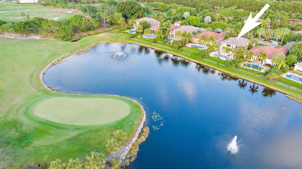 ADMIRALS COVE - Residential