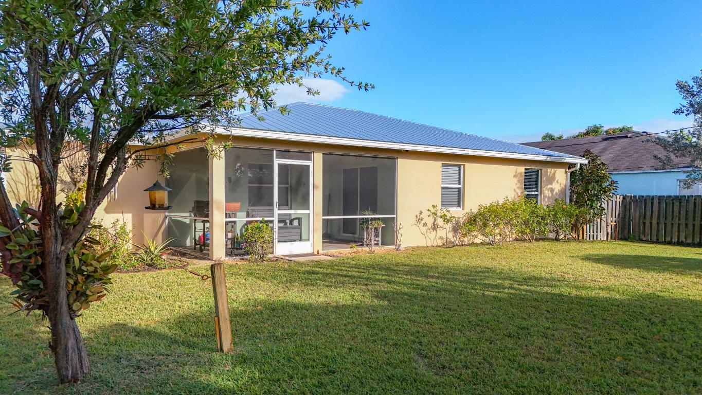 PORT ST LUCIE SECTION 13 - Residential