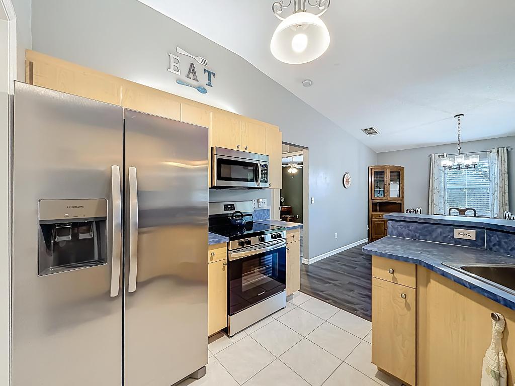 PORT ST LUCIE SECTION 13 - Residential